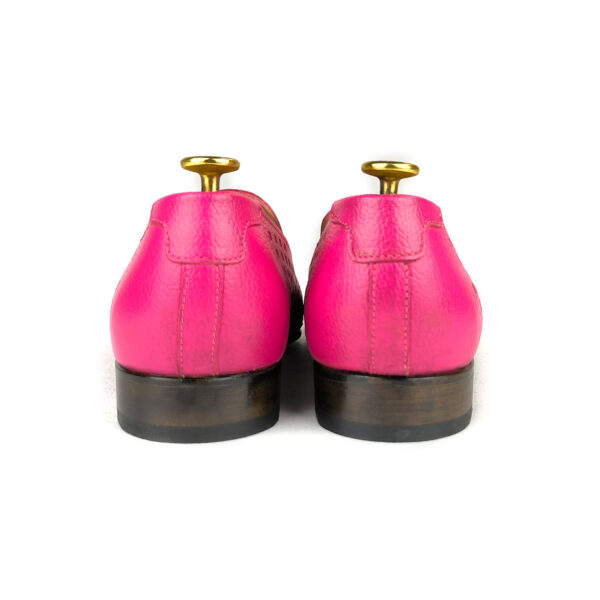 Mocasines enterizos calados rosas - Imagen 3
